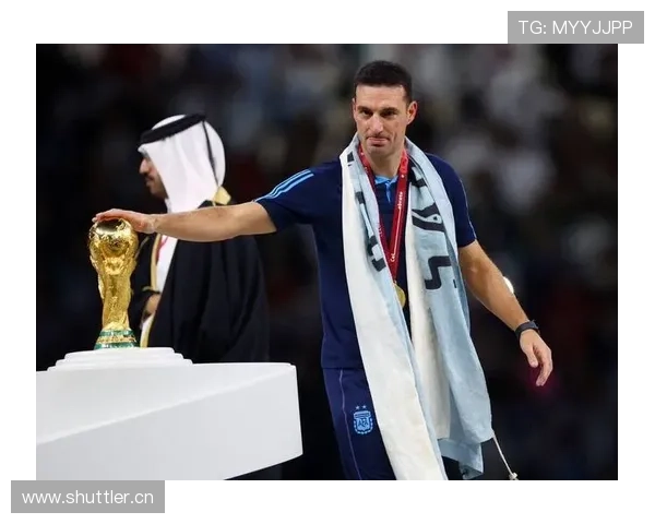 斯卡洛尼世界杯表现稳健，率阿根廷队展现强大竞争力