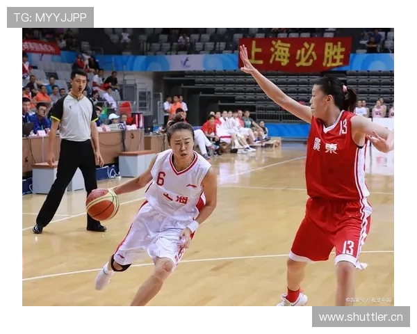 篮球中犯规次数限制规则详解:五种犯规类型及停赛标准 篮球中犯规次数限制规则详解:五种犯规类型及停赛标准